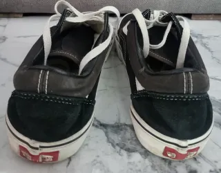 Zapatillas Vans Old Skool Negras y Blancas