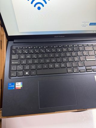 Computer portatile SSD ASUS VivoBook X1504VA da 512 GB