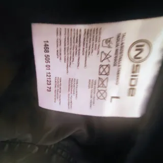 Chaqueta de cremalleras cuero simil negra