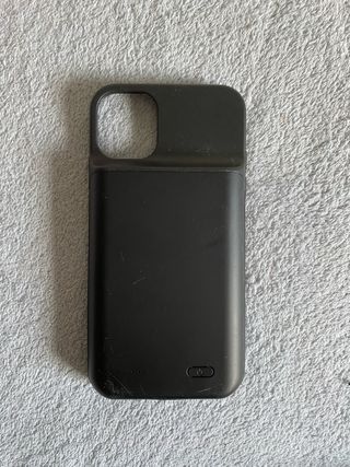 Custodia con batteria integrata per iPhone 11 nera