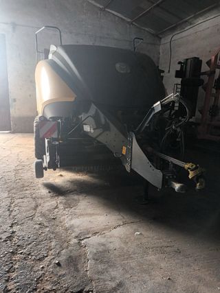 Empacadora New Holland 1270 Plus