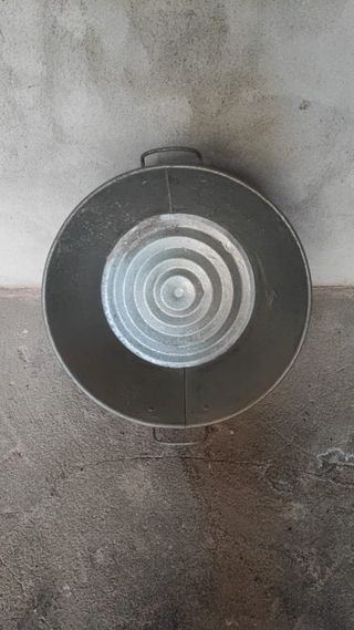 Barreño de zinc con asas