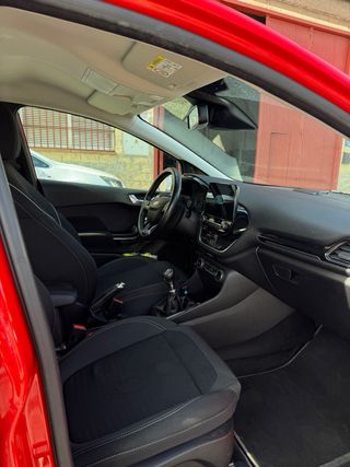 Ford Fiesta titanium 2017