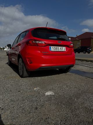 Ford Fiesta titanium 2017