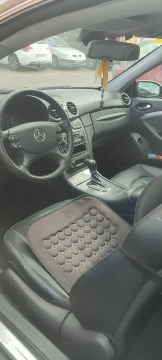 Mercedes-Benz  CLK 2005