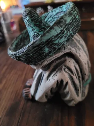 Figura de Mexicano con Sombrero