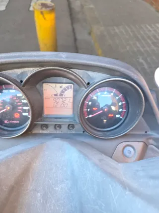 Moto Superdink 300i 2011