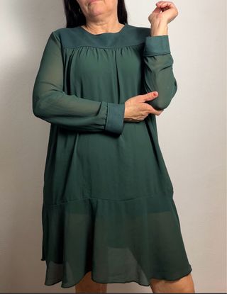 Vestido verde de gasa