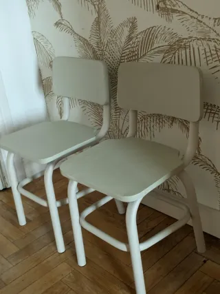 Juego de 2 sillas infantiles vintage