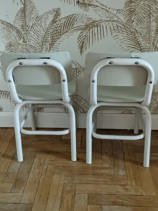 Juego de 2 sillas infantiles vintage