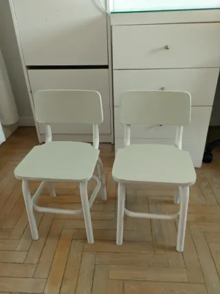 Juego de 2 sillas infantiles vintage