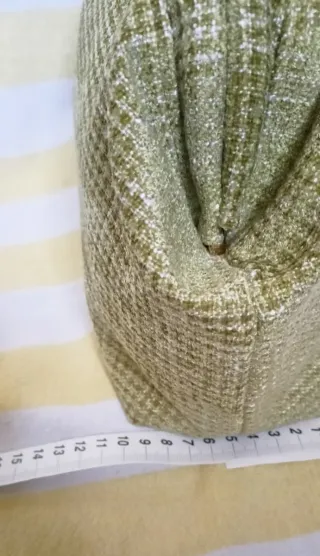 Pochette handmade con molla in velluto