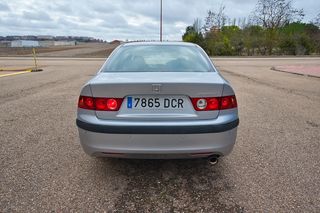 Honda Accord 2.0 sport automático