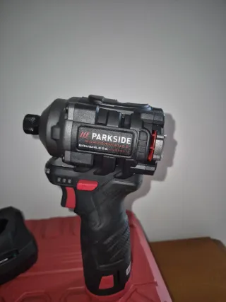 Avvitatore a percussione Parkside Performance 12V