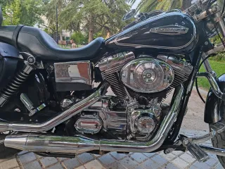 Moto Harley Davidson Dyna 2005