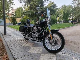 Moto Harley Davidson Dyna 2005