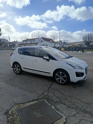 Peugeot 3008 2016