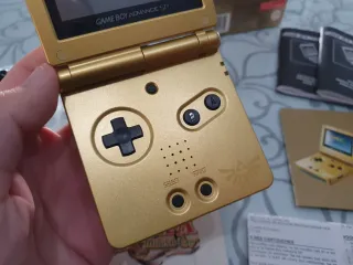 Nintendo Game Boy Advance SP Zelda limited edition