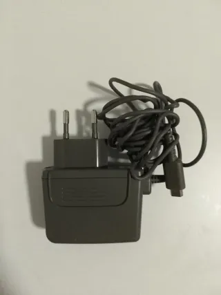 Nintendo DS Rosa con Cargador