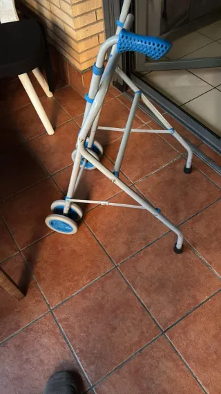 Tacatá para adulto casi nuevo