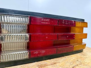 Farolim Traseiro Direito - Mercedes 190 W201 ARIC