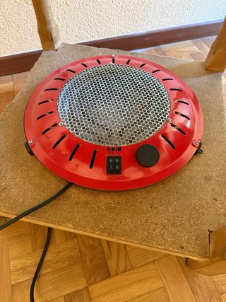 Mesa auxiliar con brasero eléctrico