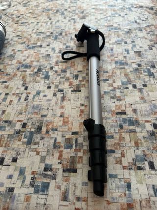 Cámara Nikon F60 con objetivo 28-80mm