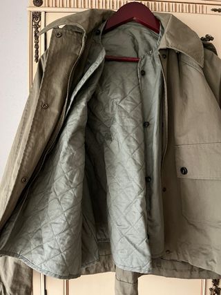 Chaqueta verde con forro desmontable