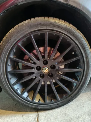 Llanta Alfa 3 Romeo 17 pulgadas