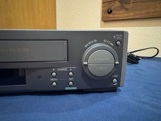 Reproductor VHS Sharp VC-M46