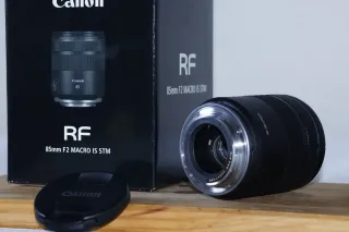Objetivo Canon RF 85mm F2 Macro IS STM