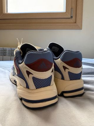 Adidas Response CL Beige/Azul