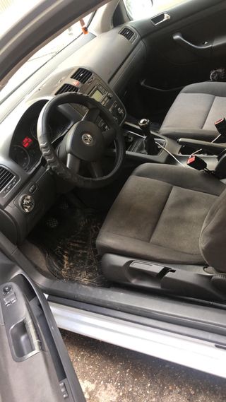 Volkswagen Golf 2004