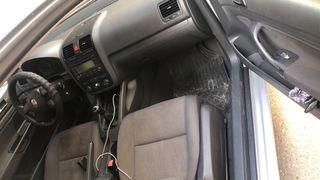 Volkswagen Golf 2004