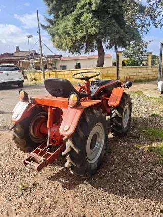 Tractor Pascuali 990 con documentación para hacer