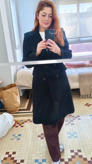 Abrigo Mango Negro de palo 3/4