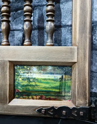 Contraventana decorada a mano