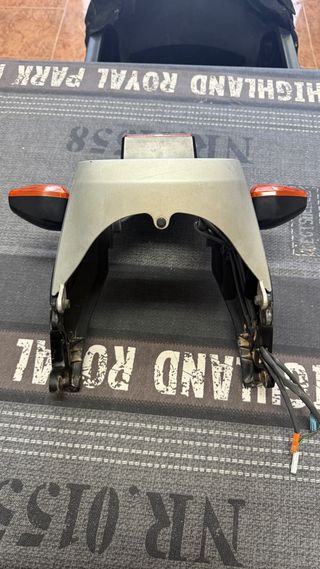 Guardabarros Trasero CBR600RR 03-06