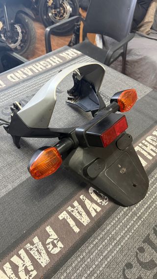 Guardabarros Trasero CBR600RR 03-06