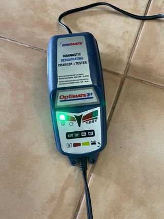 OptiMATE 3+ Cargador Baterías Coche