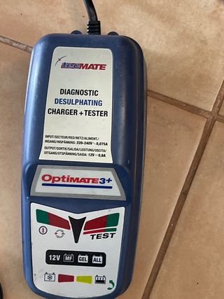 OptiMATE 3+ Cargador Baterías Coche