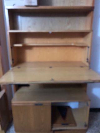 Gratis! Muebles comedor vitrina cajonera Cornellá