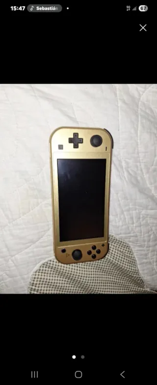 Nintendo Switch Dorado