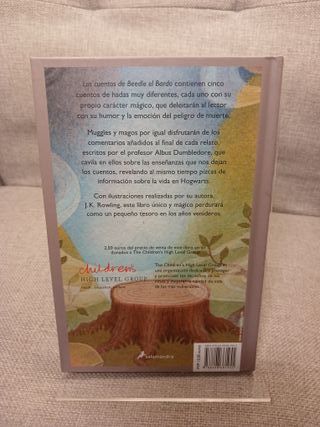 Los cuentos de Beedle el bardo (Spanish Edition)