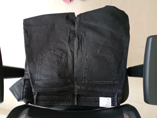 Pantalón vaquero Mango a estrenar