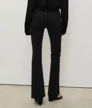 Pantalón vaquero Mango a estrenar