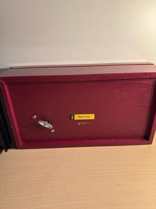 Caja de música decorada
