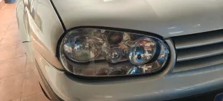 Faros Delanteros Golf 4 se venden juntos