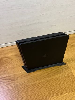 PS4 Slim 1TB dos mandos