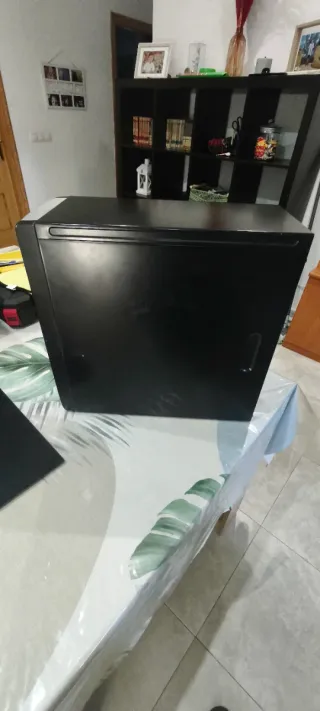 Gabinete Gamer Negro/Plateado